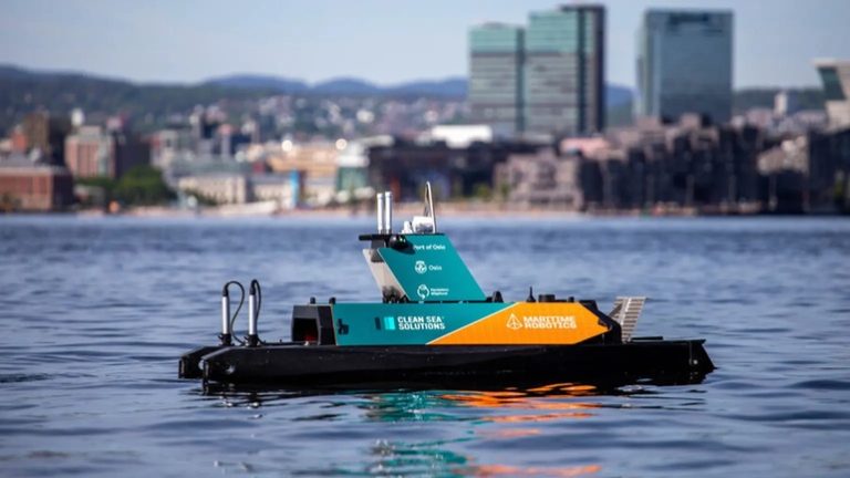 Oslo Limanı, çevre kirliliğiyle mücadelede önemli bir adım atarak, otonom dronlar ile deniz temizliği projesine start verdi