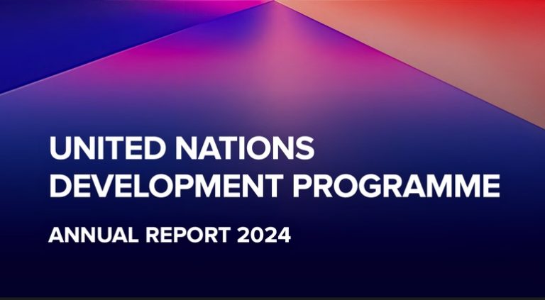 “Annual Report 2024” başlıklı bu kapsamlı rapor, Birleşmiş Milletler Kalkınma Programı (UNDP) tarafından; küresel ölçekte yürütülen kalkınma girişimlerini, elde edilen somut çıktıları ve sürdürülebilir kalkınma amaçlarına (SKA) yönelik ilerlemeyi ortaya koymak amacıyla yayınlanmıştır.